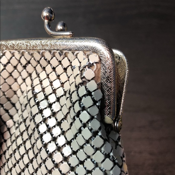 Whiting & Davis Cigarette Case. - Picture 4 of 8